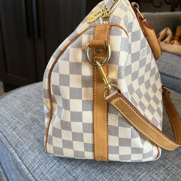 See photo for description. - Picture 4 of 8